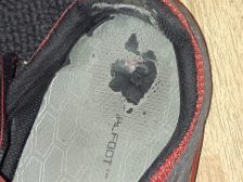 Why would an insole tear in this shape!! Got to be a sign from The Boss upstairs..Spotted by my lovely wife in my shoe - how could i miss something that's right under my nose, well, feet, actually.